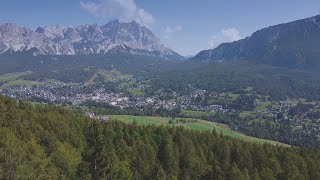 Stagione estiva ricca di turisti nella conca ampezzana